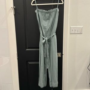 Cloth & Stone Strapless Jumper w/pockets